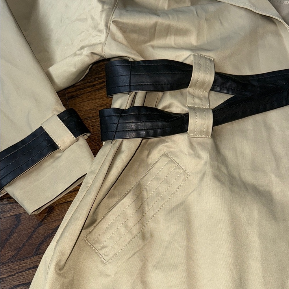 Nocturne double sided melted trench coat - Picture 13 of 16
